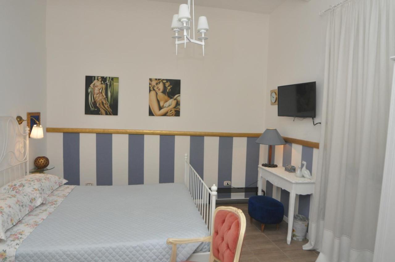 Bed and Breakfast Brenta 12 à Messine Extérieur photo