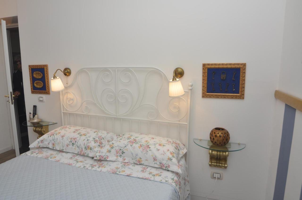 Bed and Breakfast Brenta 12 à Messine Extérieur photo