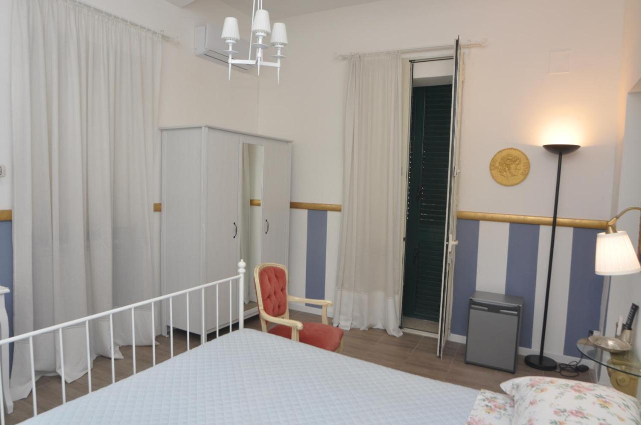 Bed and Breakfast Brenta 12 à Messine Extérieur photo